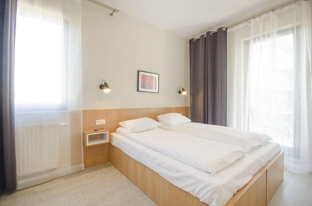 Апартаменты Dom & House - Old Town Waterlane Гданьск Экстерьер фото